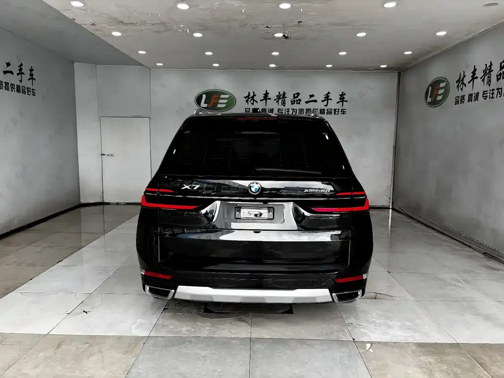 BMW X7 2023 из CN, фото 2