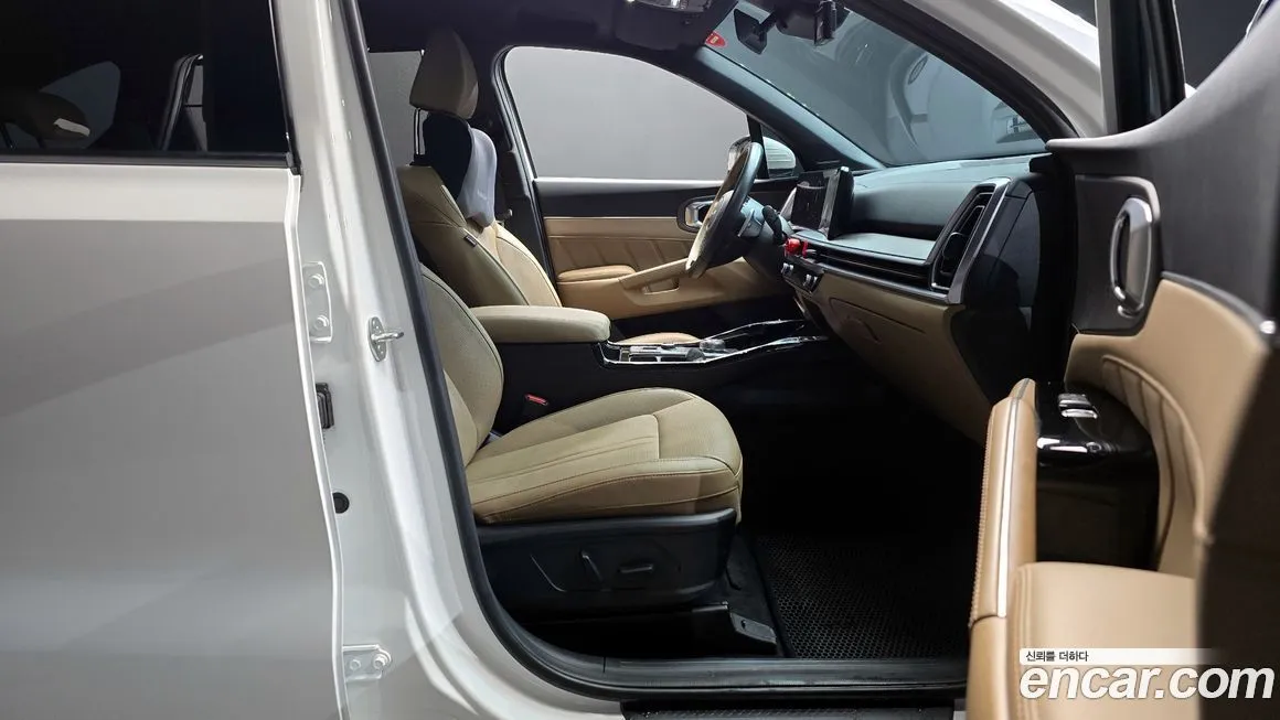 Kia Sorento — фото 10