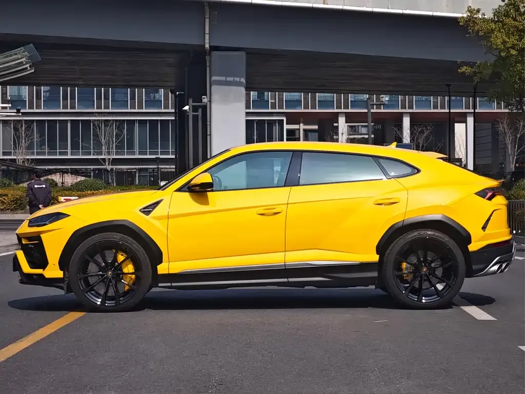 Lamborghini Urus 2022 из CN, фото 9