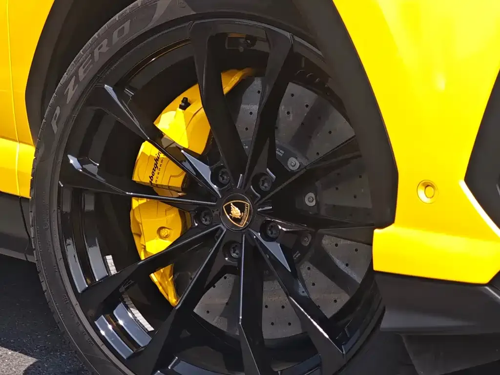 Lamborghini Urus 2022 из CN, фото 6
