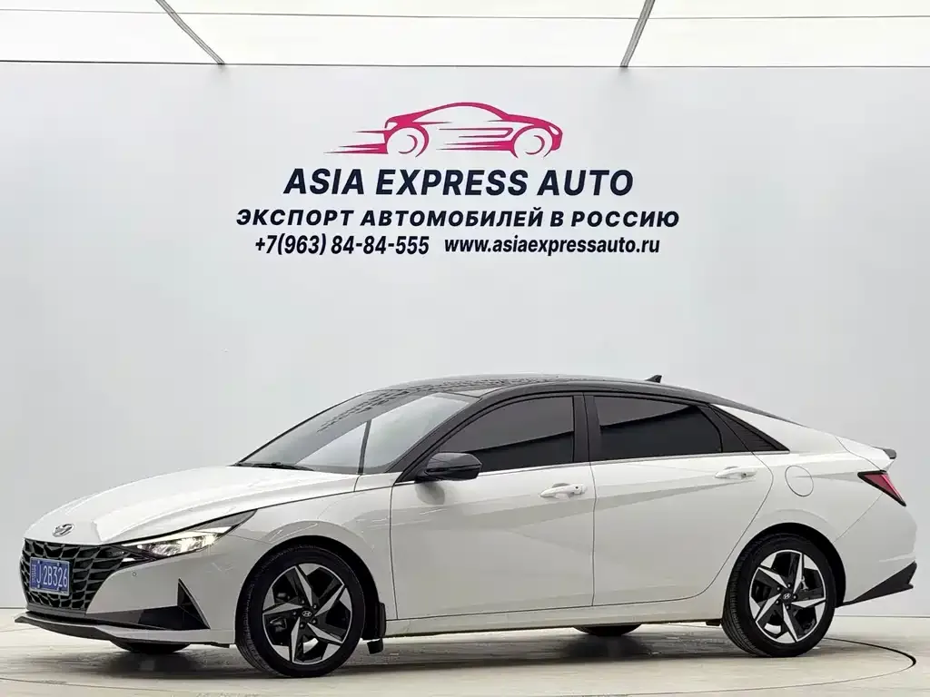 Hyundai Elantra 2022 из CN, фото 1