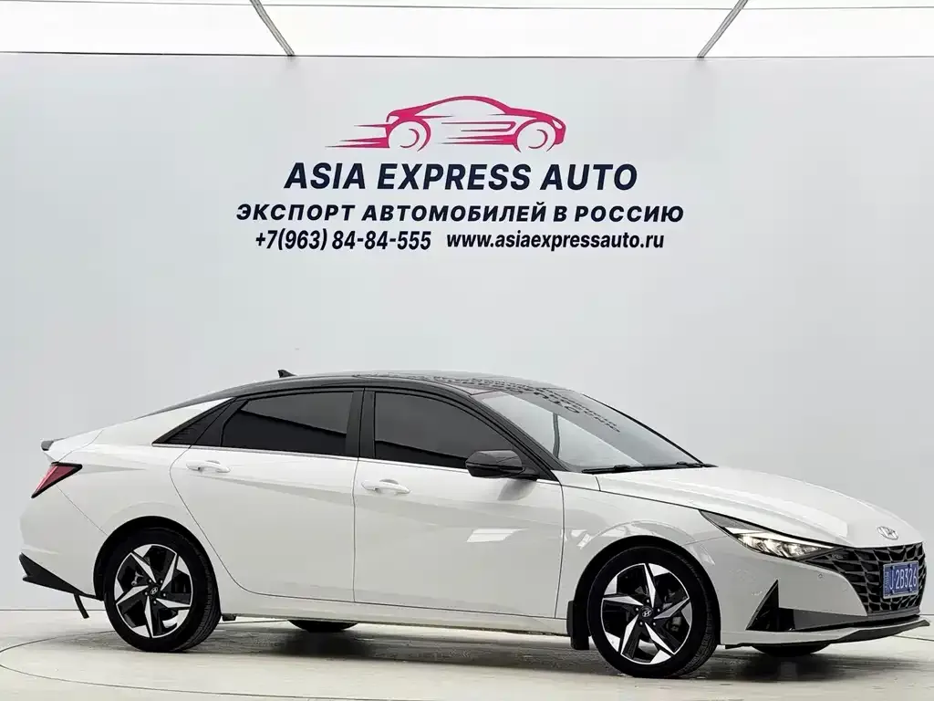 Hyundai Elantra 2022 из CN, фото 2