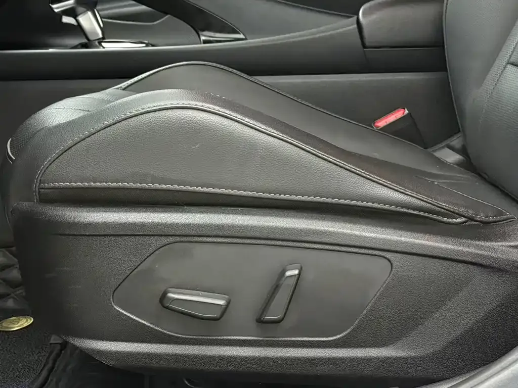 Hyundai Elantra 2022 из CN, фото 9