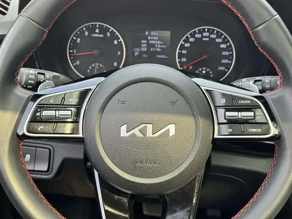Kia KX3 — фото 10