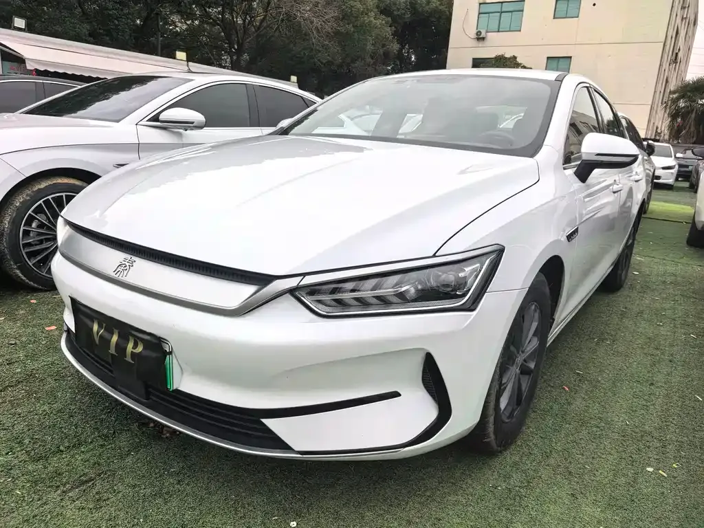 BYD Qin PLUS — фото 1