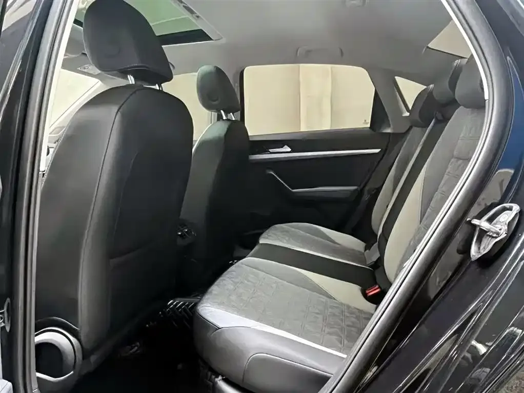 Volkswagen Lavida 2023 из CN, фото 3