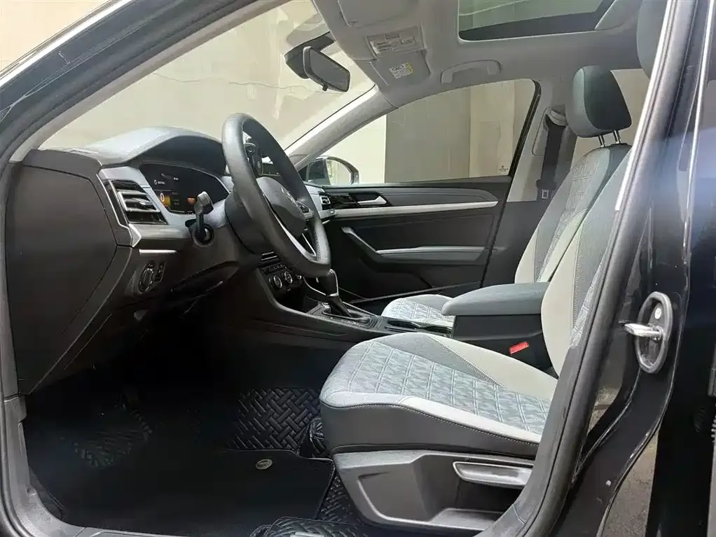 Volkswagen Lavida 2023 из CN, фото 4