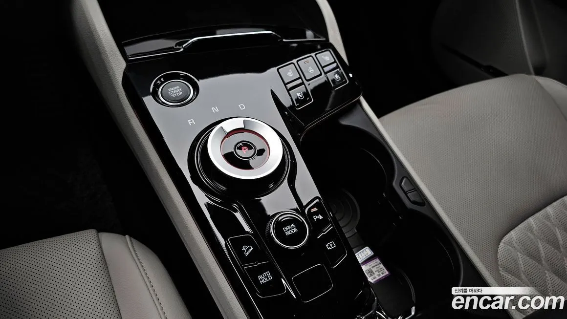 Kia Sportage — фото 7