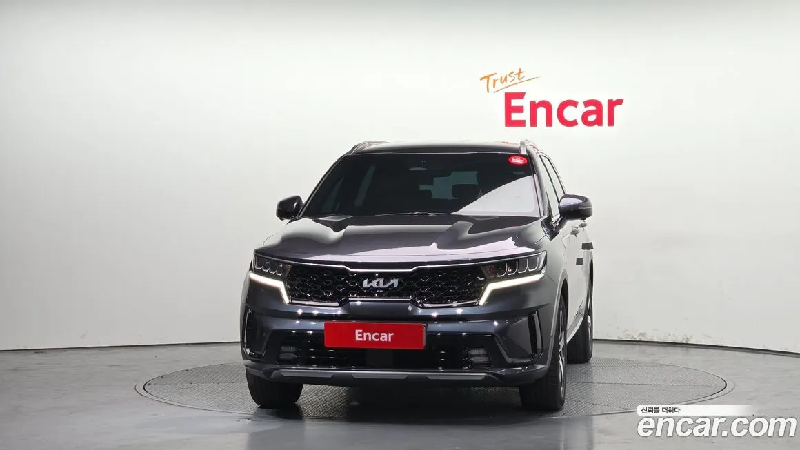 Kia Sorento — фото 9