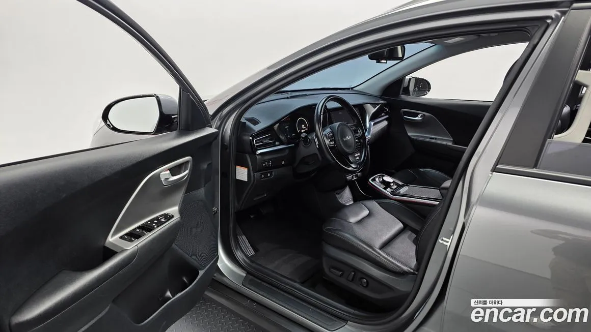 Kia Niro 2023 из KR, фото 3