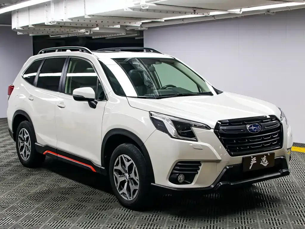 Subaru Forester — фото 10