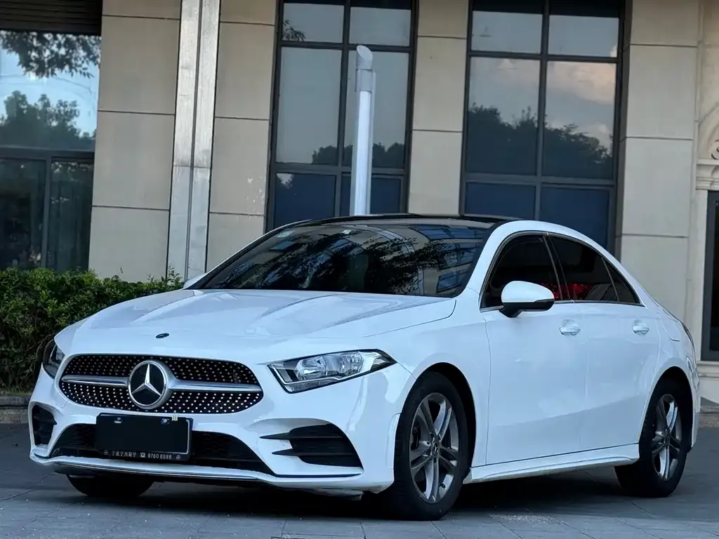 Mercedes-Benz A-Class — фото 1