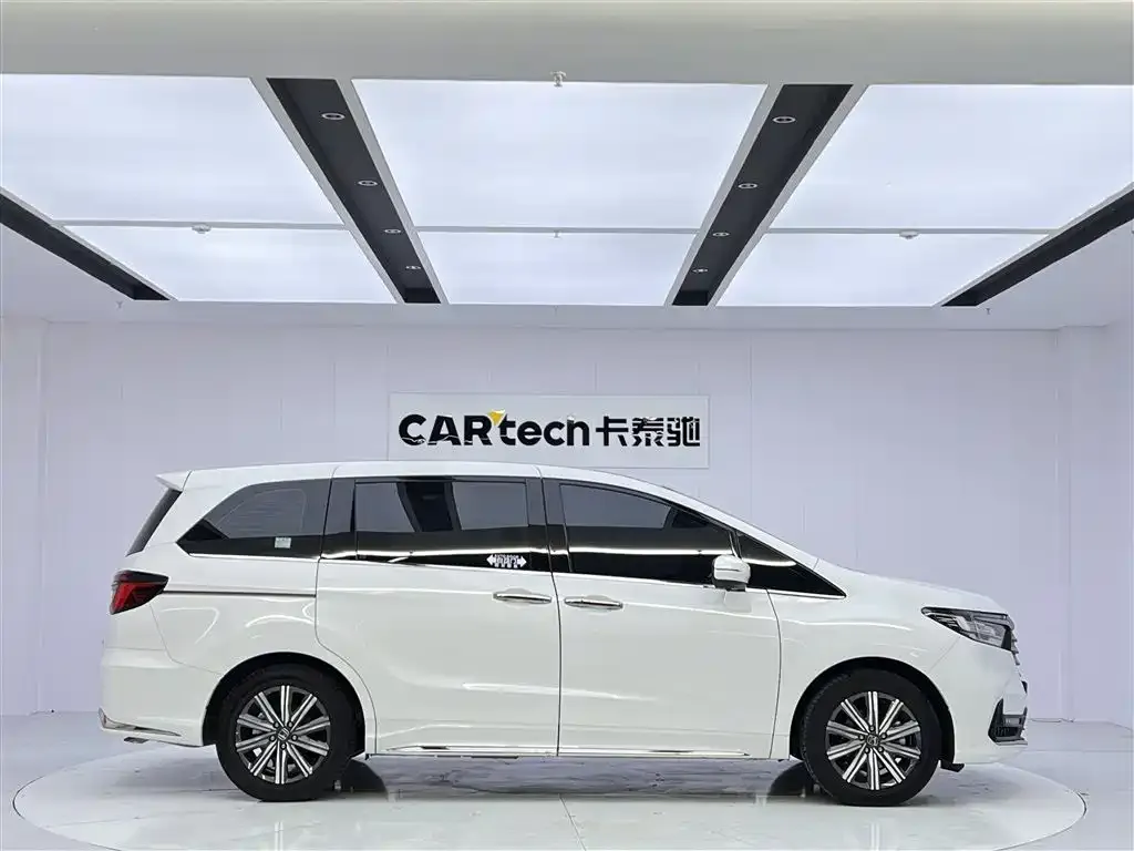 Honda Odyssey — фото 2