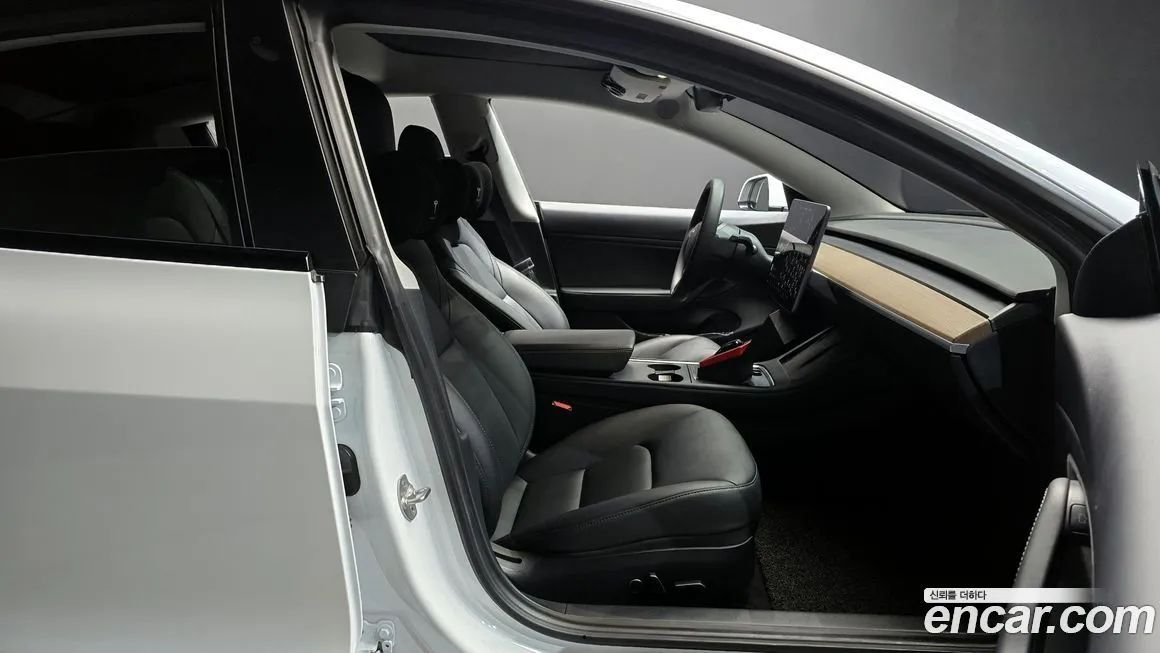 Tesla Model 3 2021 из KR, фото 5