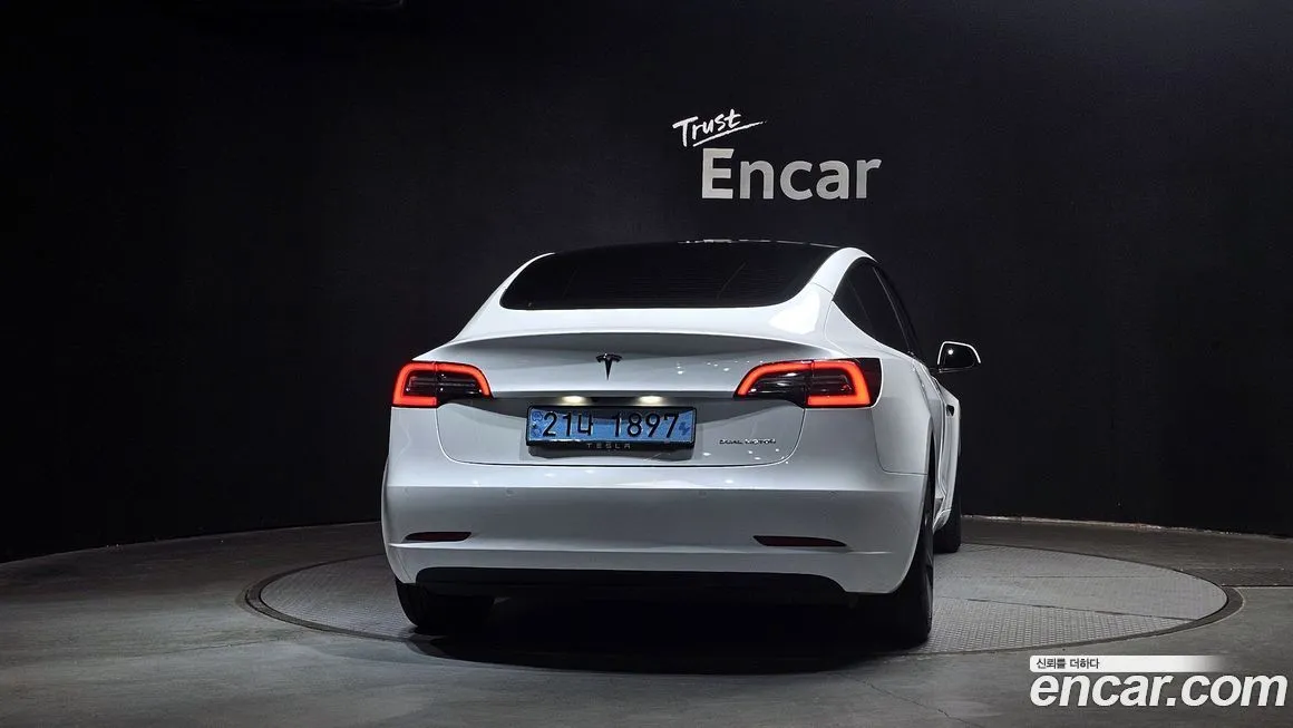 Tesla Model 3 2021 из KR, фото 6