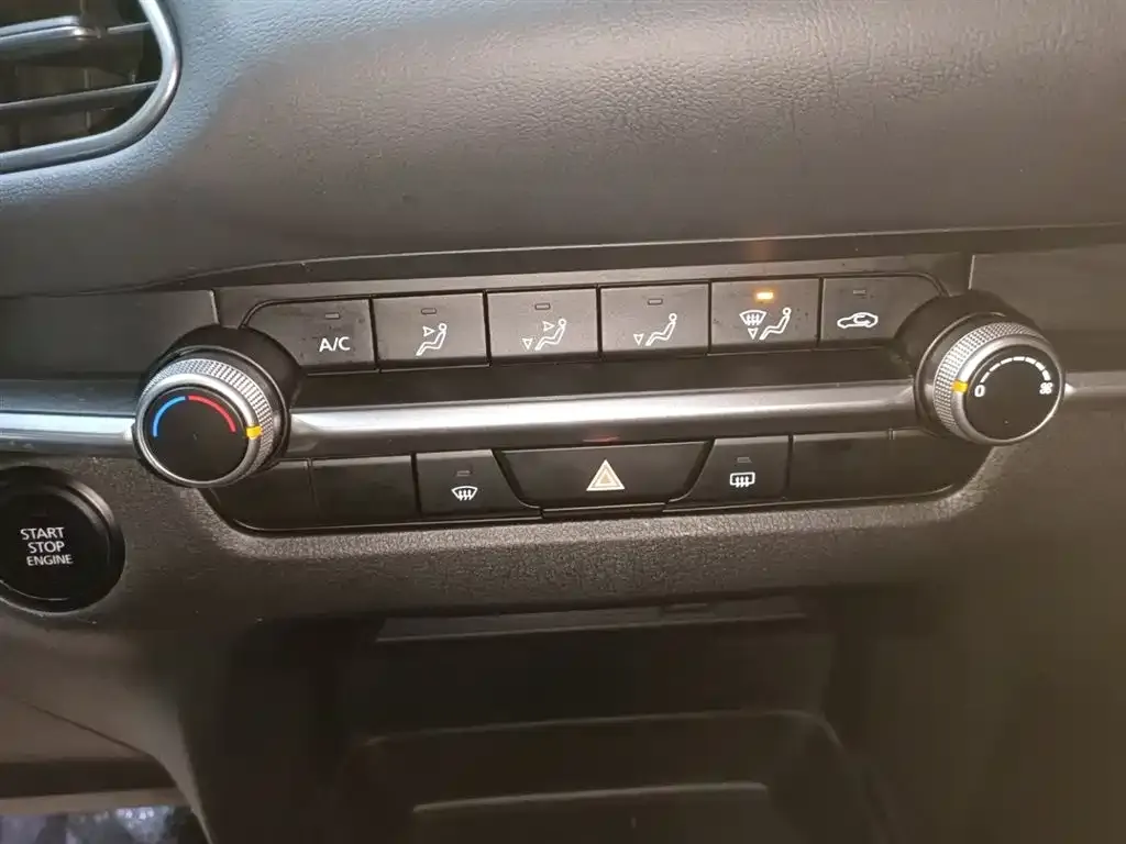 Mazda CX-30 2021 из CN, фото 9