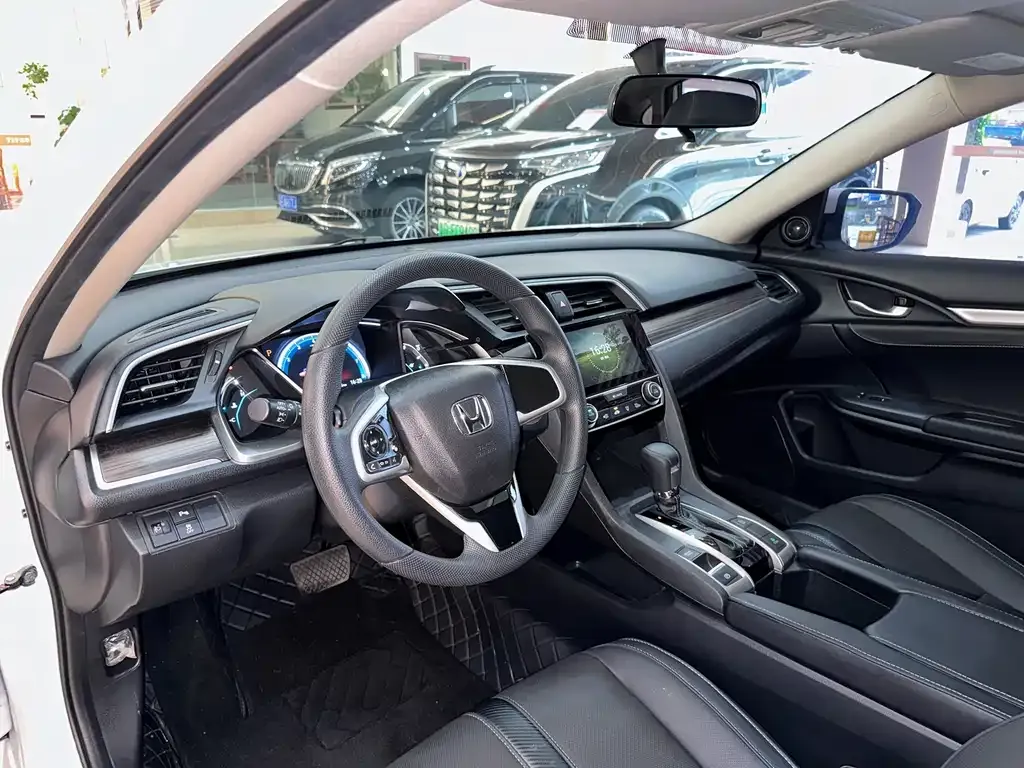 Honda Civic — фото 2