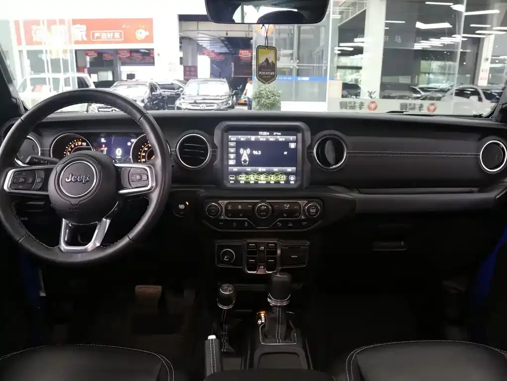 Jeep Gladiator 2023 из CN, фото 5