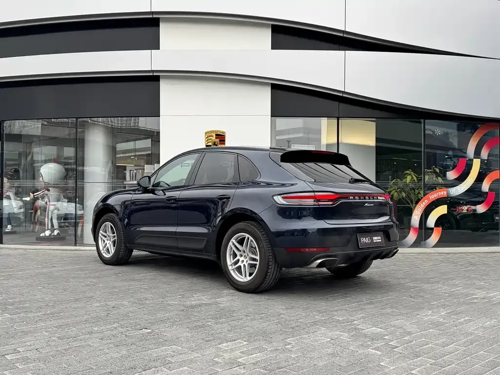 Porsche Macan — фото 7