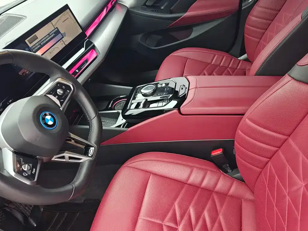 BMW i5 2025 из CN, фото 7