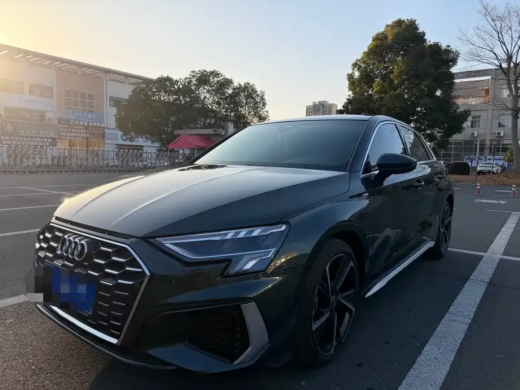 Audi A3 2022 из CN, фото 1