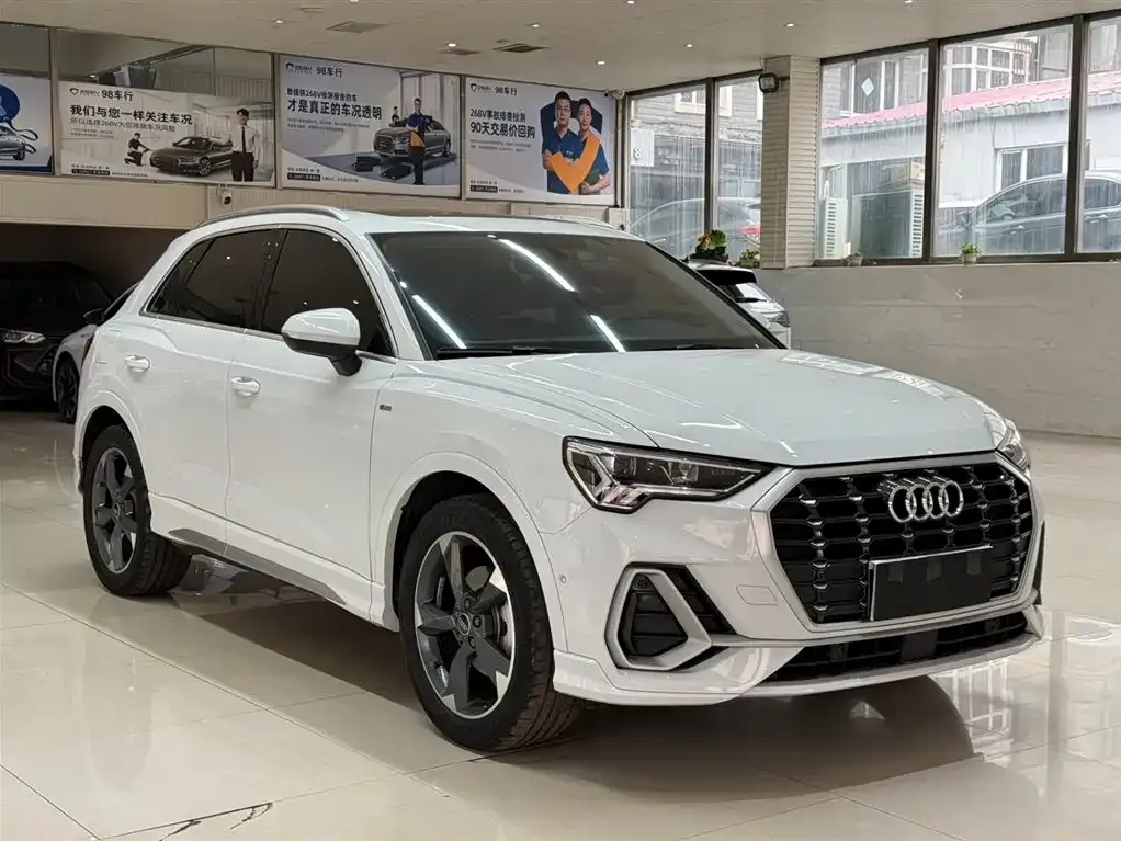 Audi Q3 — фото 4