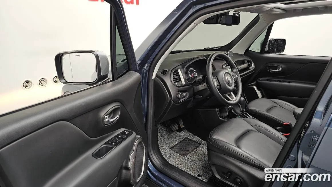 Jeep Renegade 2022 из KR, фото 9