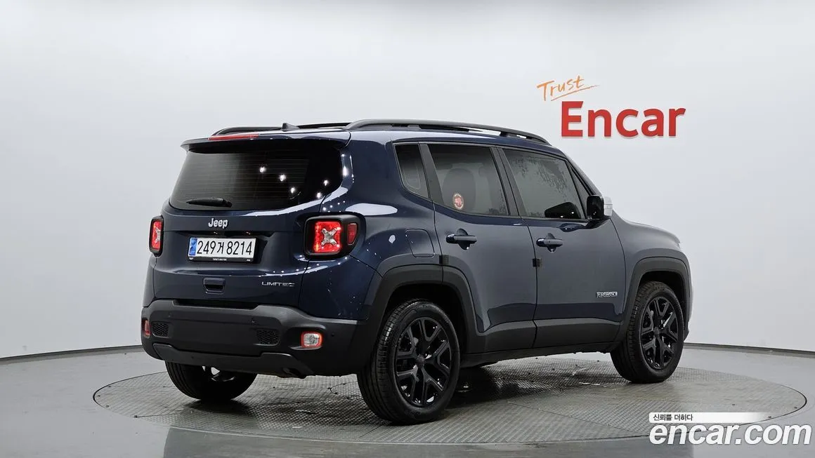 Jeep Renegade 2022 из KR, фото 4