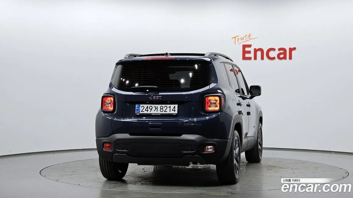 Jeep Renegade 2022 из KR, фото 5