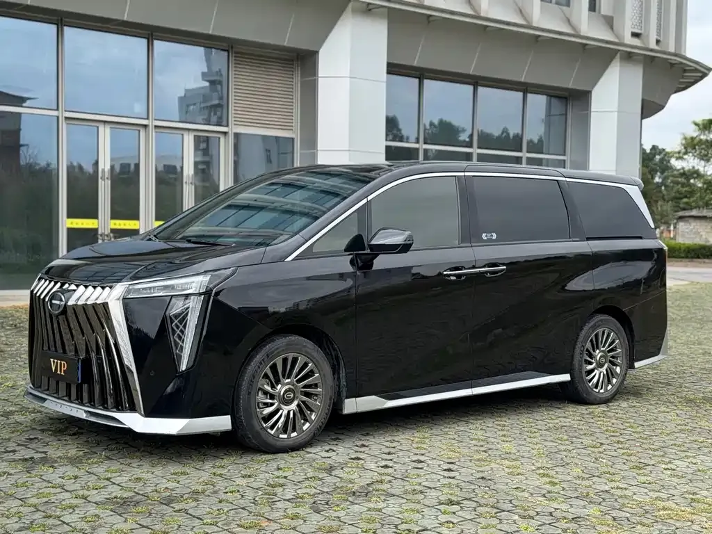 GAC Motor Trumpchi M8