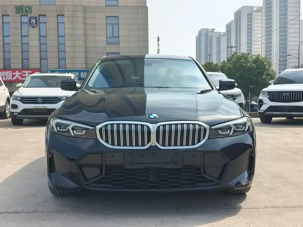 BMW 3 Series 2023 из CN, фото 7