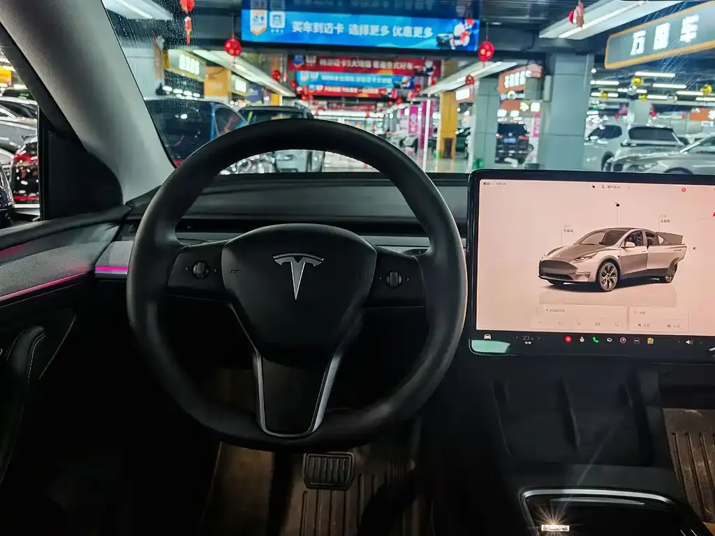 Tesla Model Y — фото 3