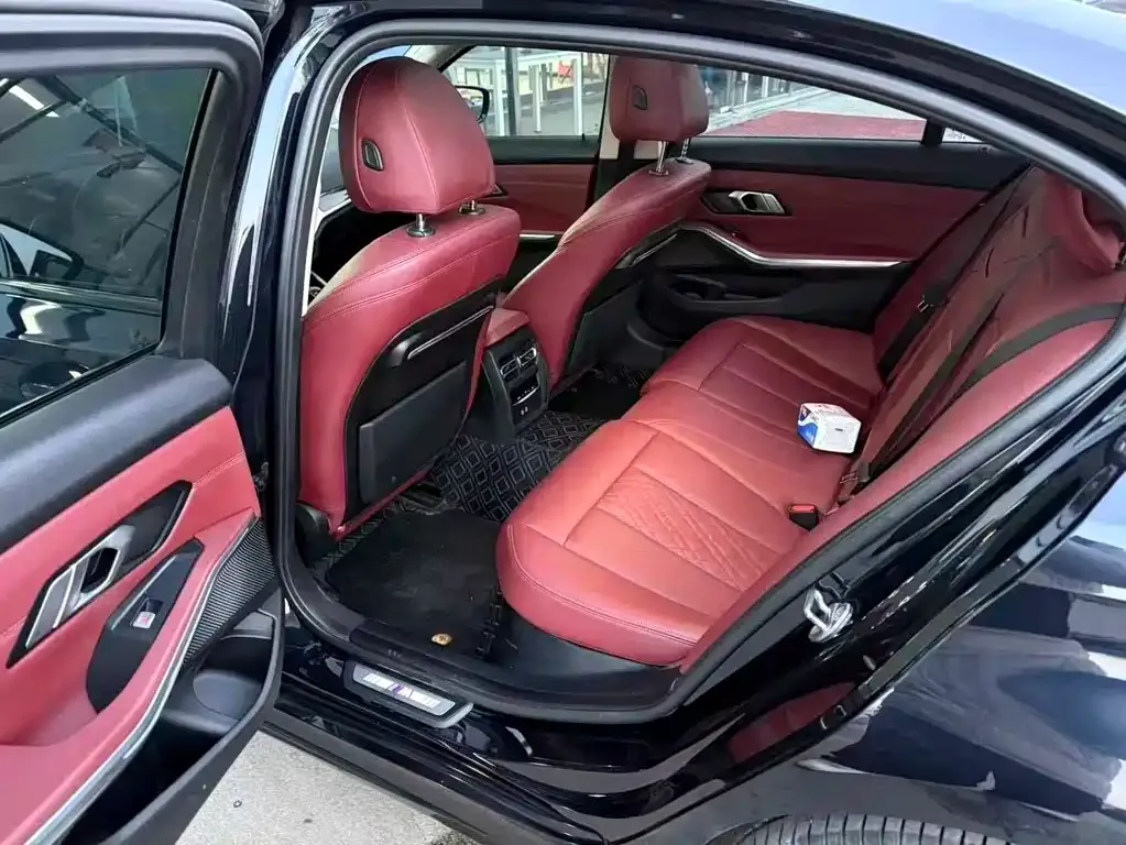 BMW 3 Series 2022 из CN, фото 4