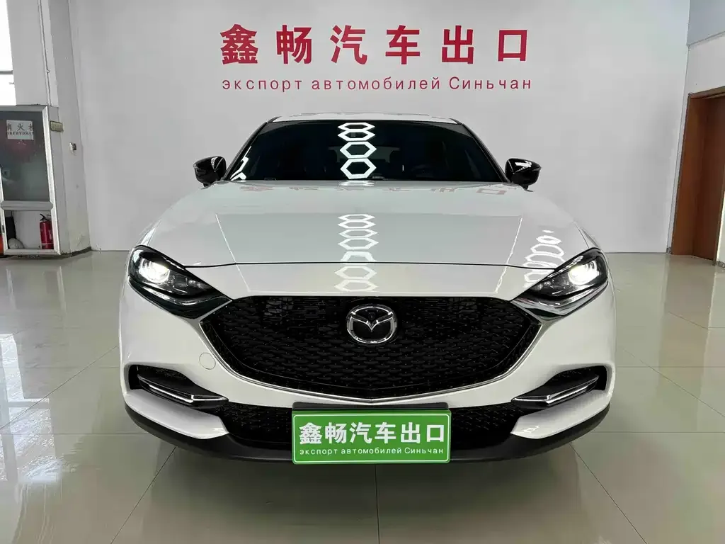 Mazda CX-4 2023 из CN, фото 2
