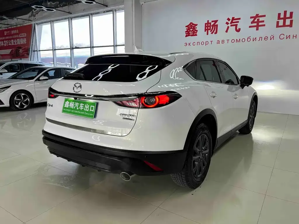 Mazda CX-4 2023 из CN, фото 10
