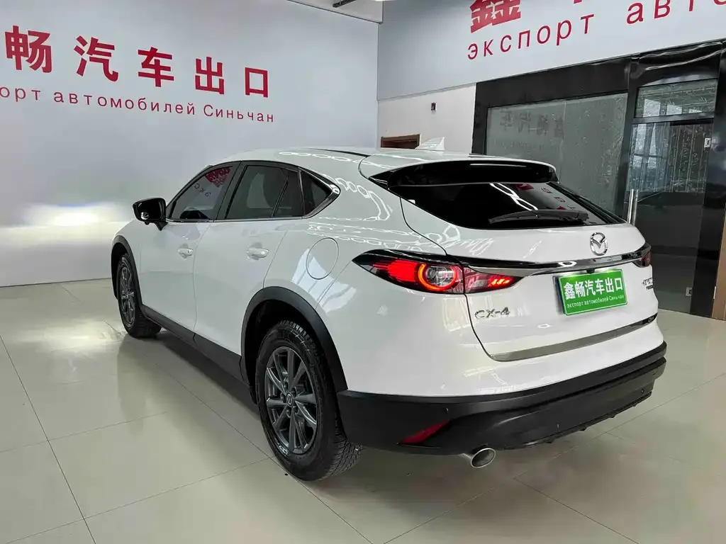 Mazda CX-4 2023 из CN, фото 6