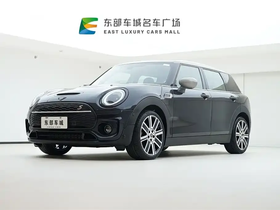 MINI Clubman — фото 1