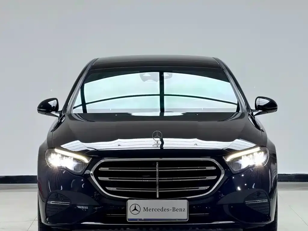 Mercedes-Benz E-Class 2024 из CN, фото 8