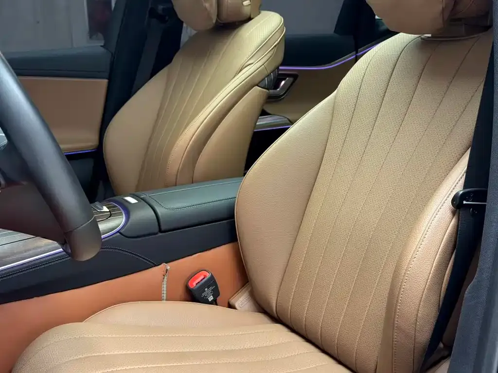 Mercedes-Benz E-Class 2024 из CN, фото 2