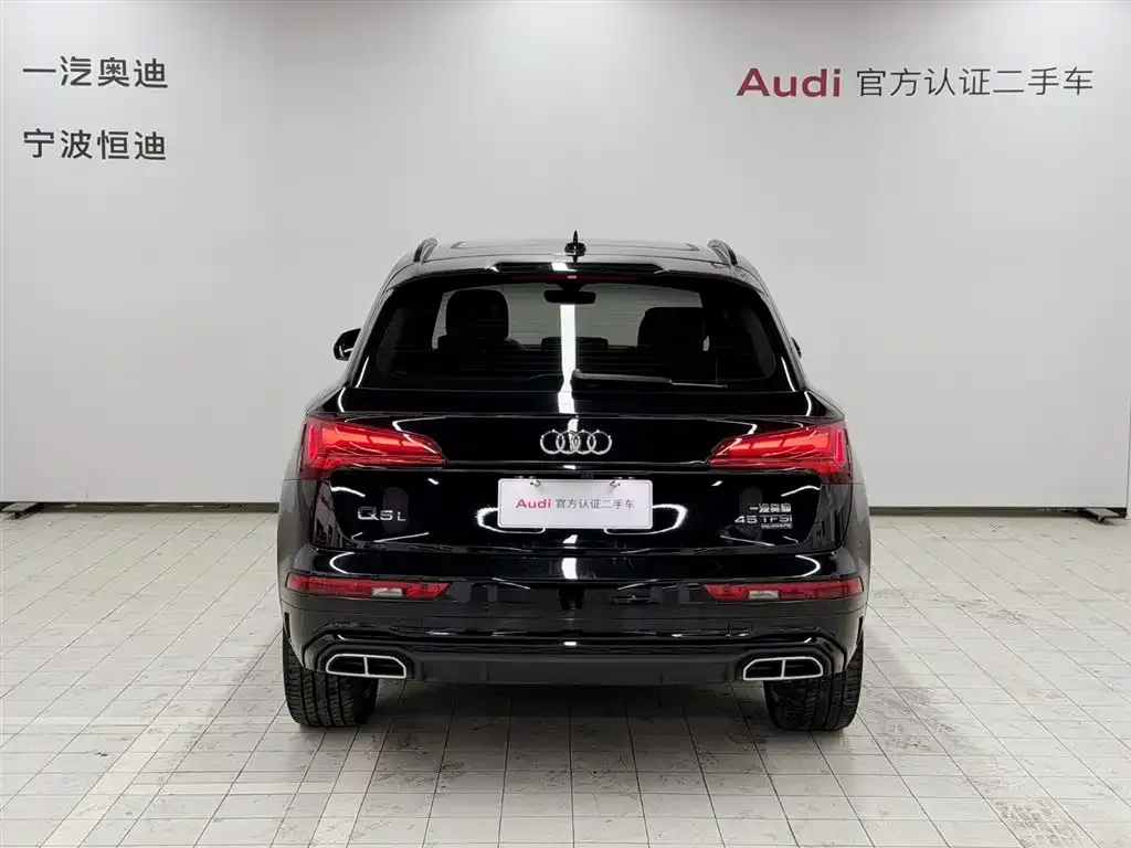 Audi Q5L — фото 3