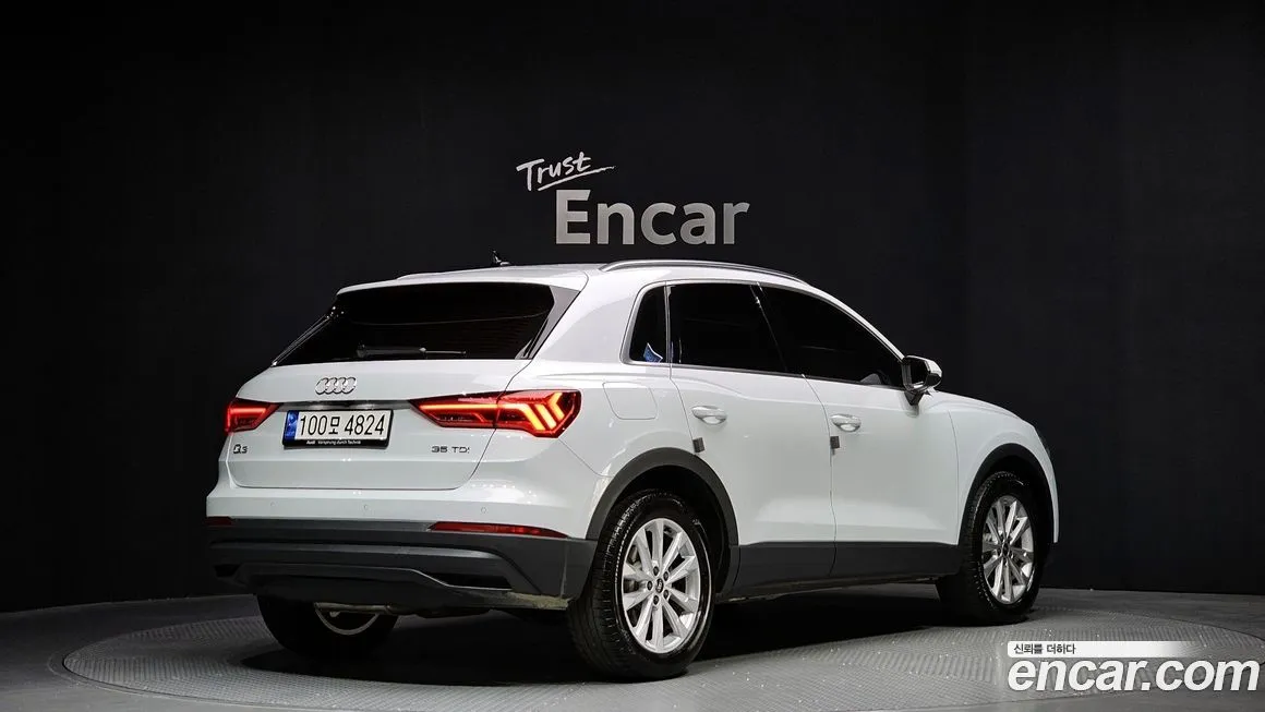 Audi Q3 2023 из KR, фото 2