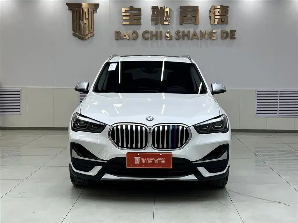 BMW X1 — фото 10