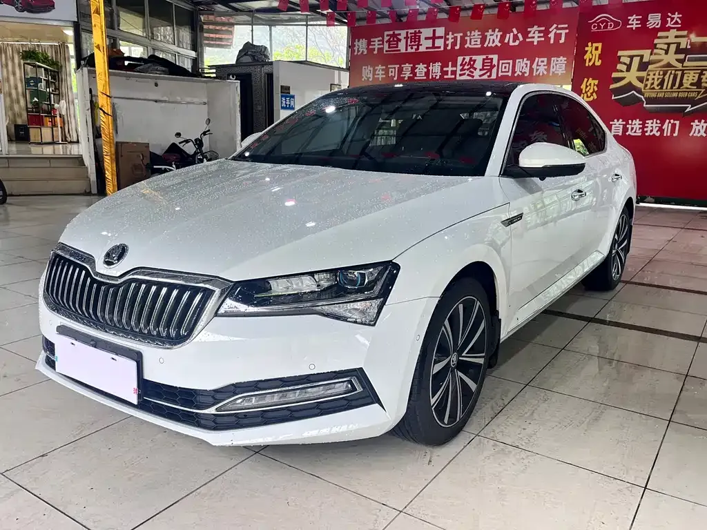 Skoda Superb 2023 из CN, фото 1