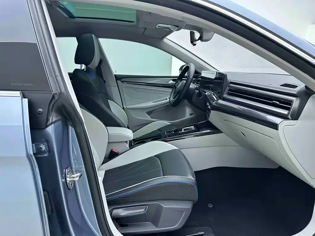 Volkswagen Lamando 2022 из CN, фото 8
