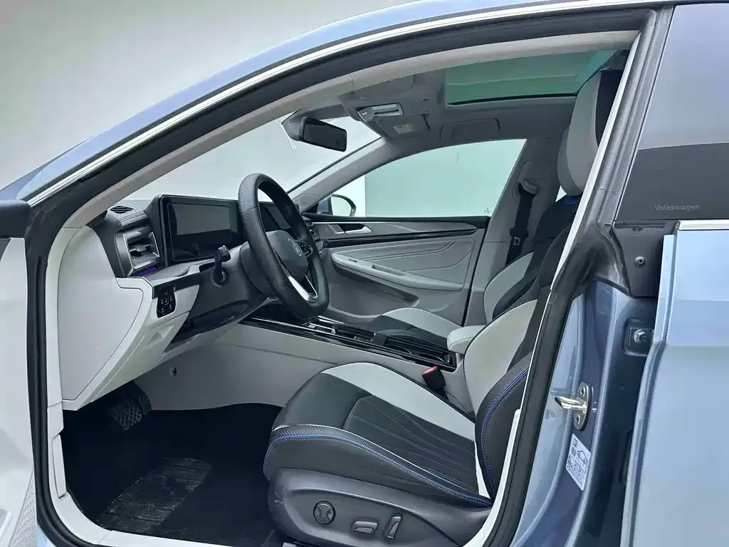 Volkswagen Lamando 2022 из CN, фото 3