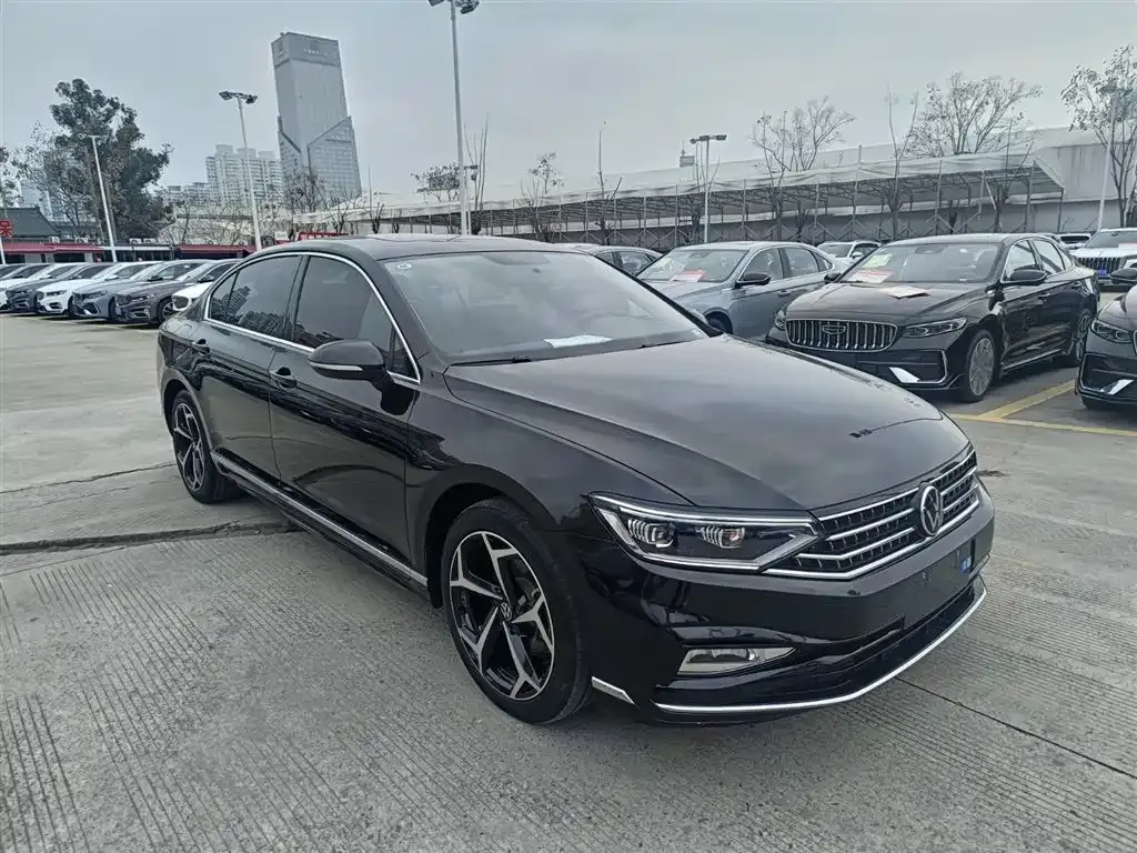 Volkswagen Magotan 2025 из CN, фото 8