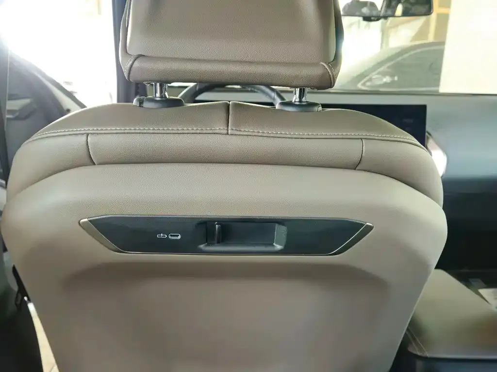 BMW X3 2025 из CN, фото 4