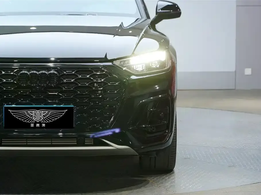 Audi Q5L Sportback 2024 из CN, фото 3