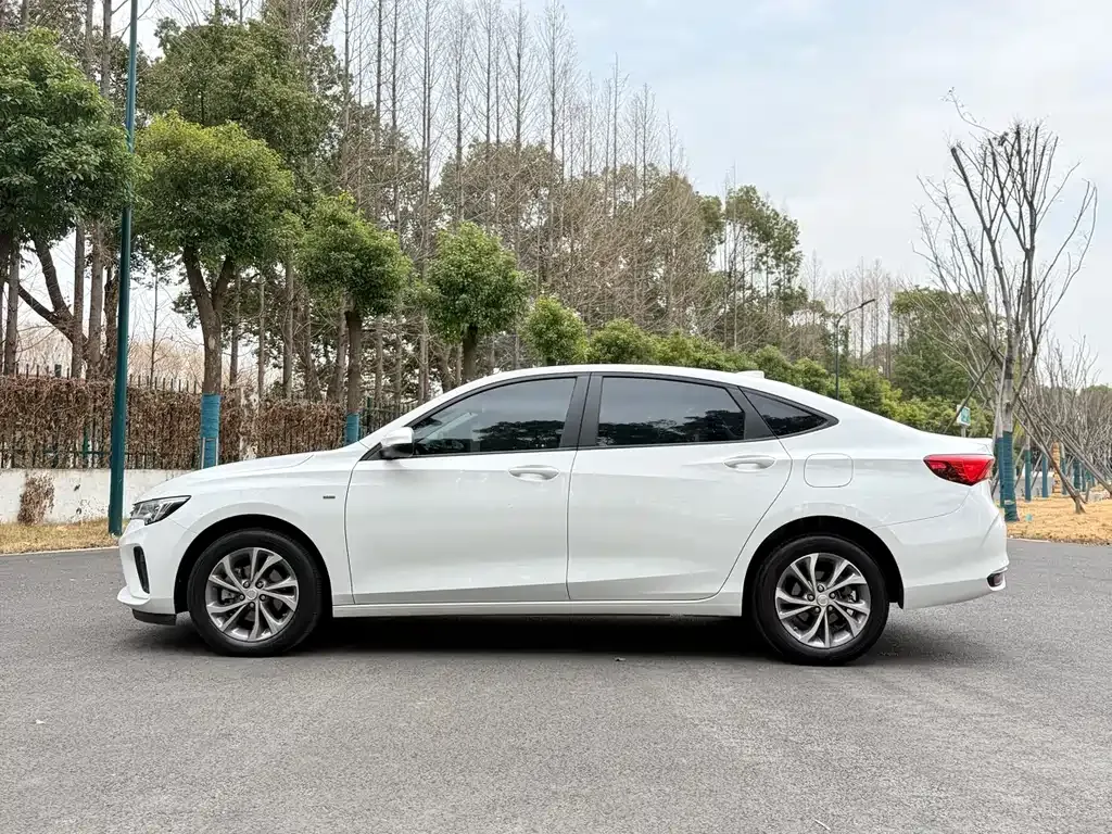 Buick Verano 2024 из CN, фото 4
