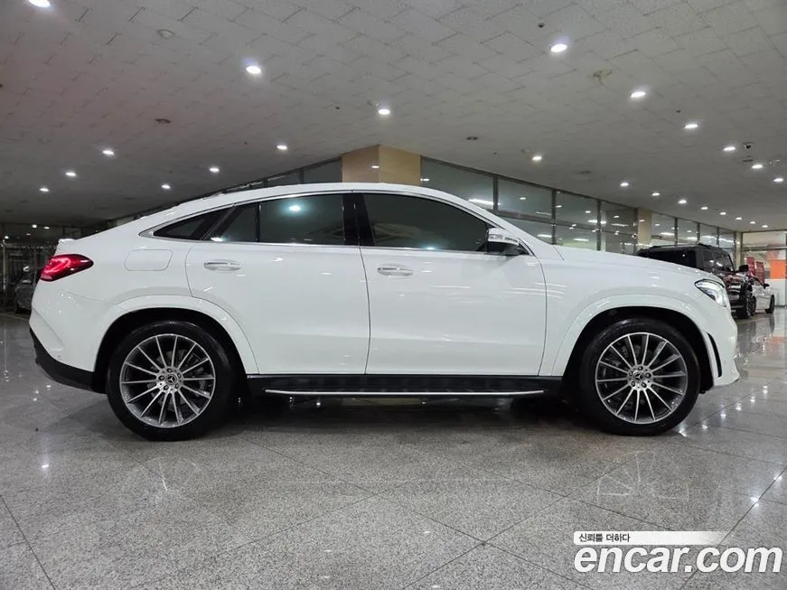 Mercedes-Benz GLE-Class — фото 3